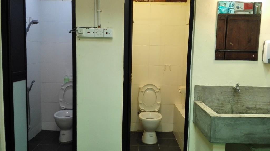 Silver Shine Guesthouse George Town Room photo